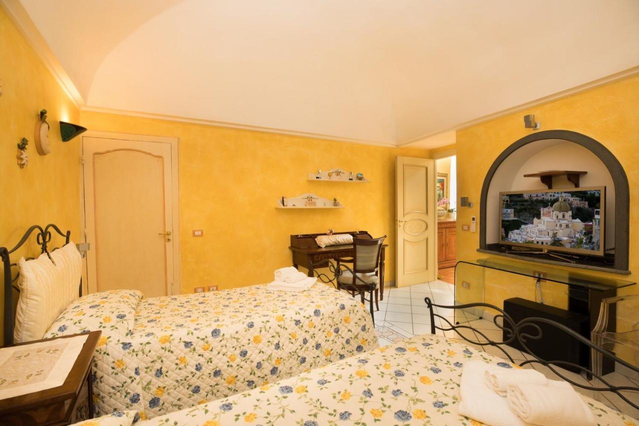 Ilary House - De Vivo Realty Holiday home
