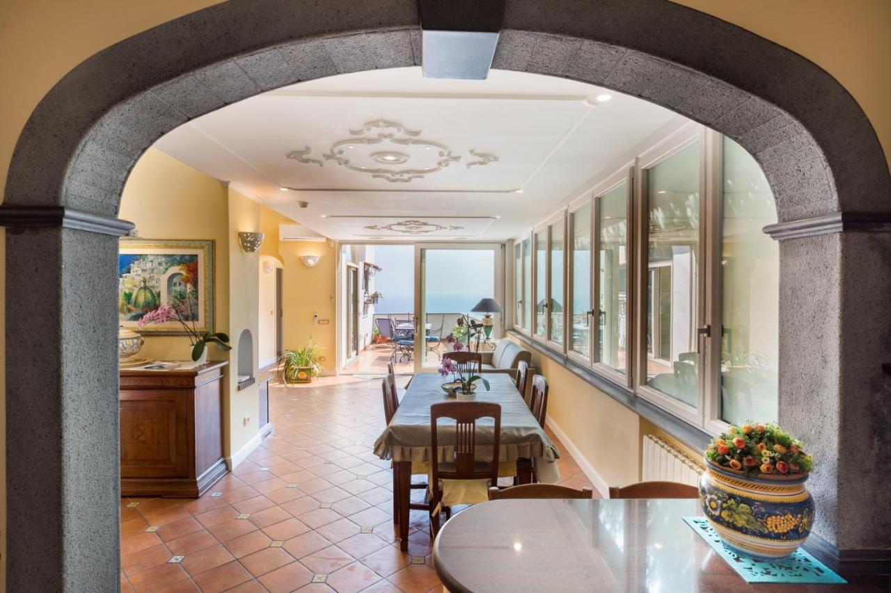 Hébergement de vacances Ilary House - De Vivo Realty *